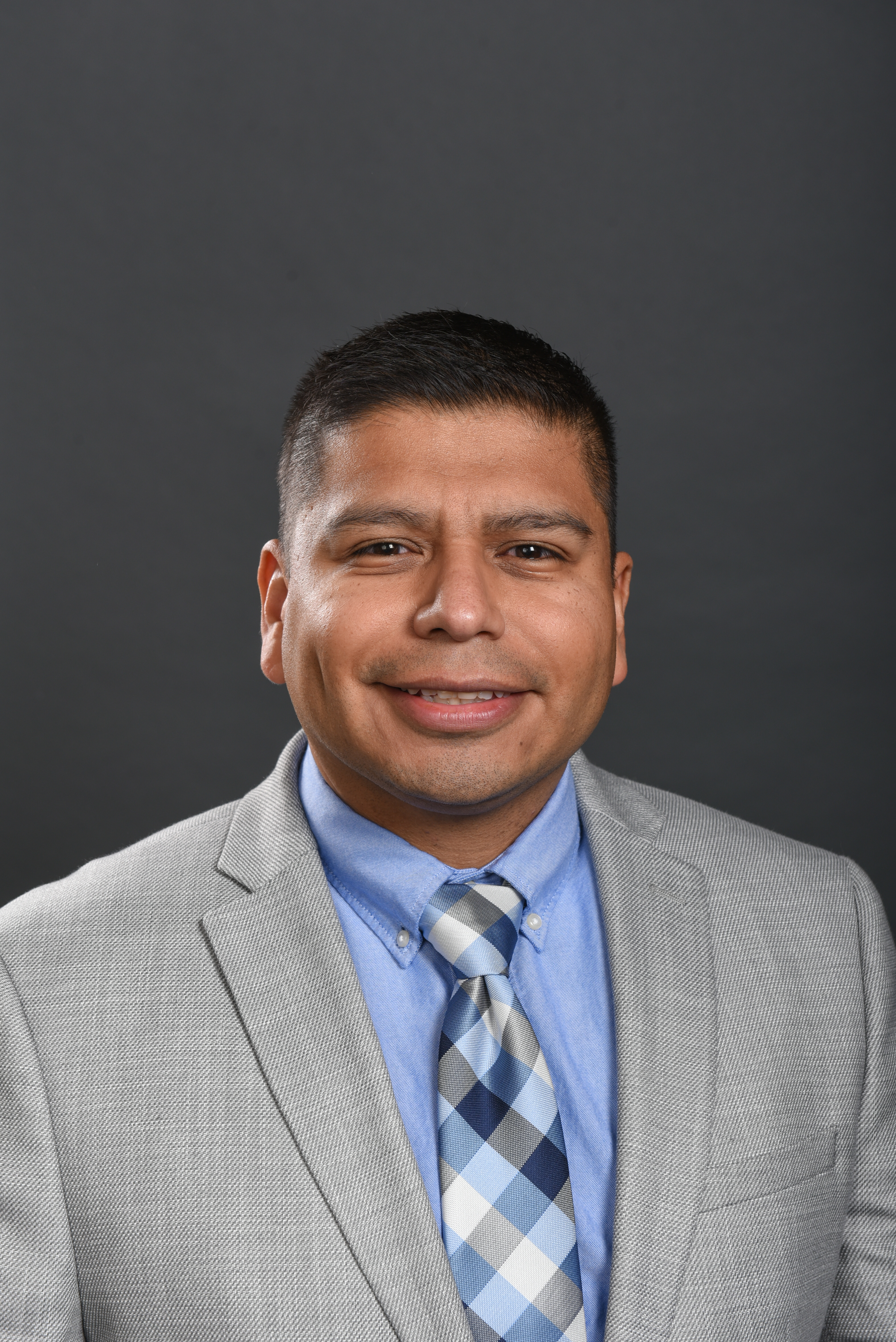 Dr. Erick S. Vasquez-Guardado